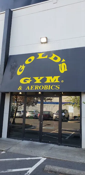 Gold's Gym Kirkland Picture 9