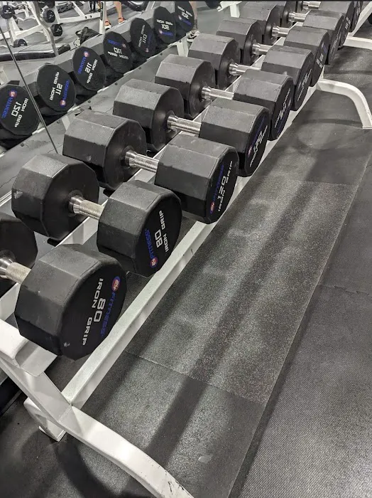 24 Hour Fitness Picture 2