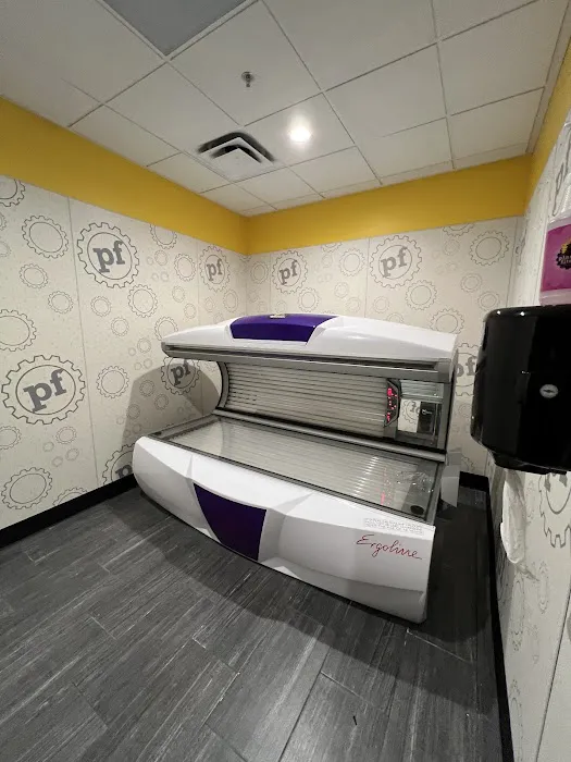 Planet Fitness Picture 10
