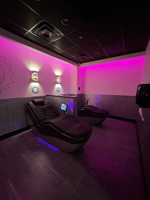 Planet Fitness Picture 4