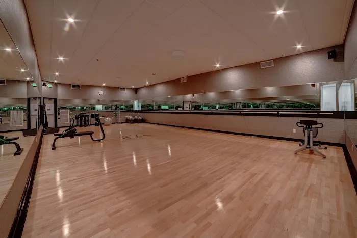 Emerald City Athletics - Ballinger Village Picture 9