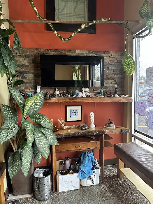 Lakeview Yoga and Wellness Center Picture 4