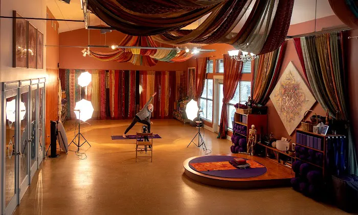 Yoga Circle Studio Picture 1