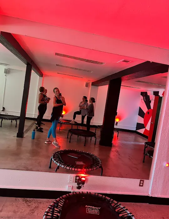 Tramp Stamp Fit Picture 2