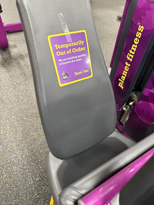 Planet Fitness Picture 8