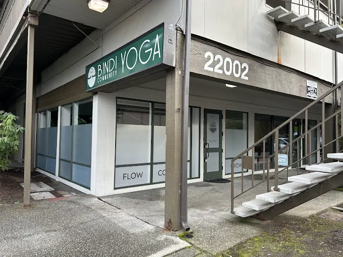 Bindi Community Yoga Picture 2