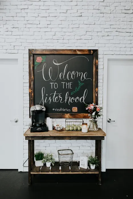 Vie Athletics Picture 8