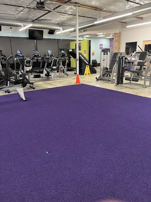 Anytime Fitness Edmonds Picture 4