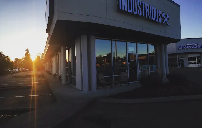 INDUSTRIOUS - Lynnwood Picture 6