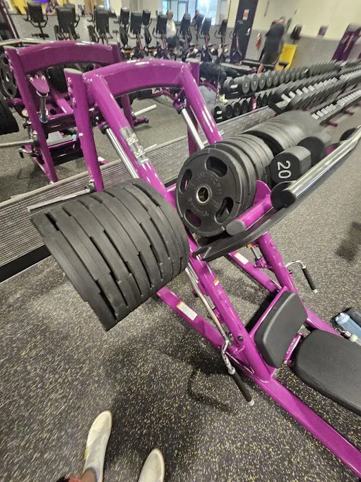 Planet Fitness Picture 2