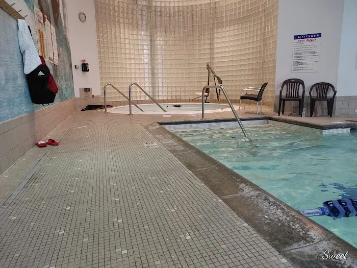 LA Fitness Picture 8