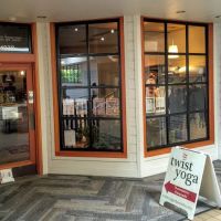 Twist Yoga - Edmonds ico