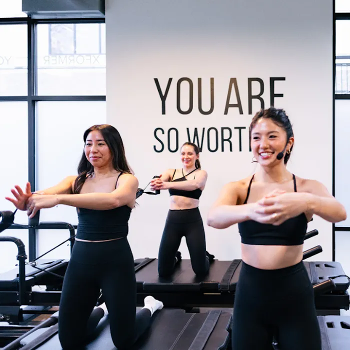 Cut + Flow Studio Lynnwood Picture 8