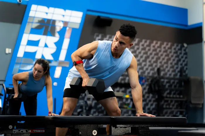 LA Fitness Picture 8