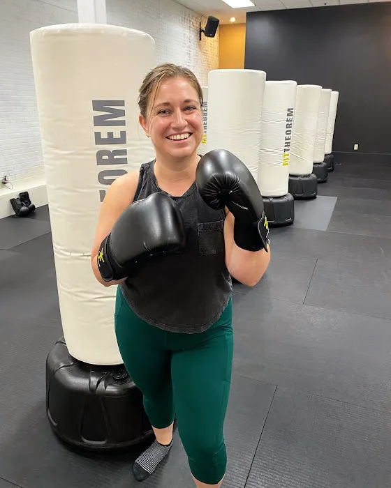 FitTheorem - Lynnwood Picture 9