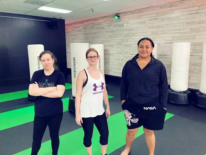 FitTheorem - Lynnwood Picture 3