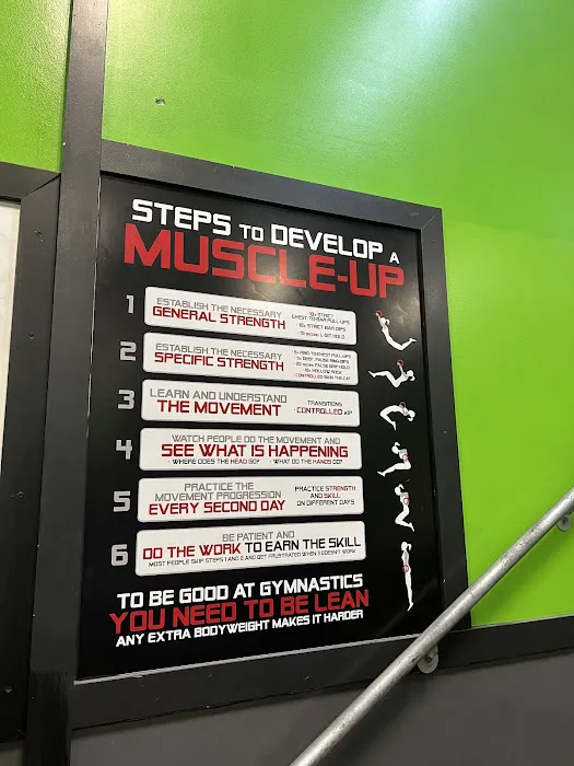 Lynnwood CrossFit Local's Gym Picture 10