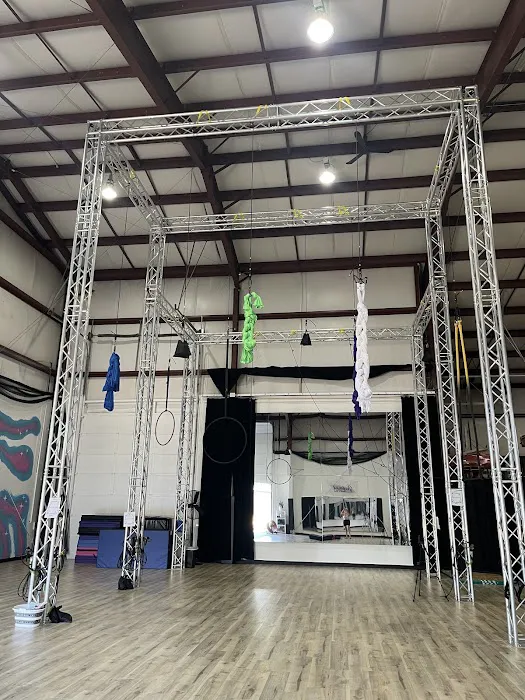 Skybound Aerial and Fitness, LLC Picture 3