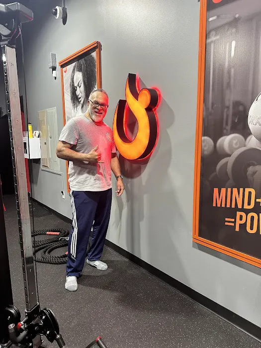 HOTWORX South Everett Picture 8