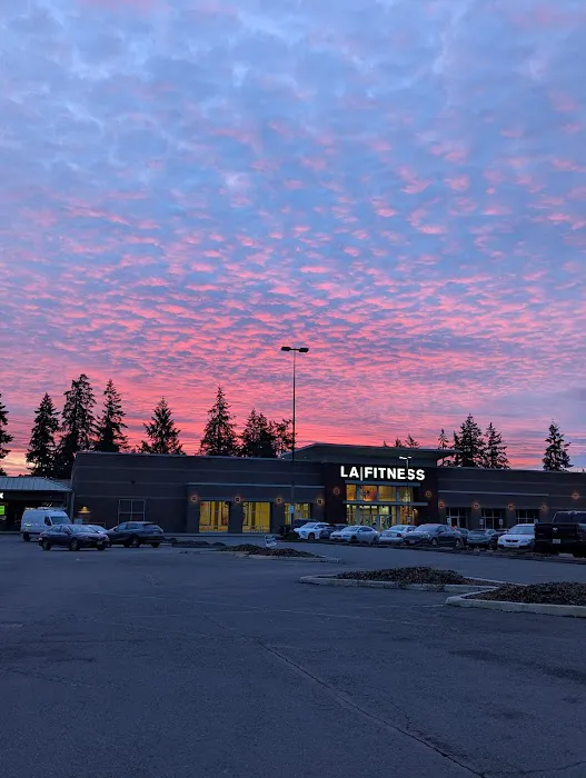 LA Fitness Picture 8