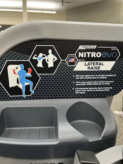 LA Fitness Picture 7