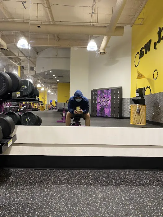 Planet Fitness Picture 4
