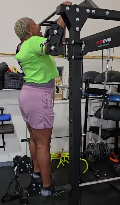 YOUniversal Fitness Studio Picture 1