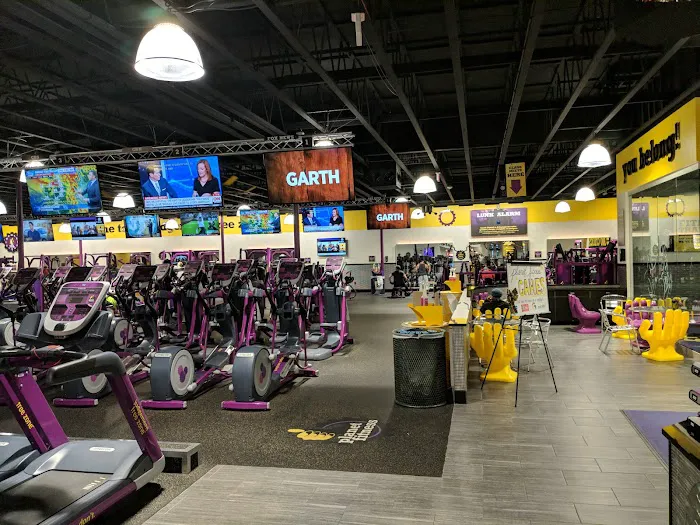 Planet Fitness Picture 4