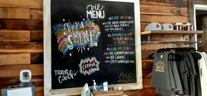 Vie Athletics Picture 3