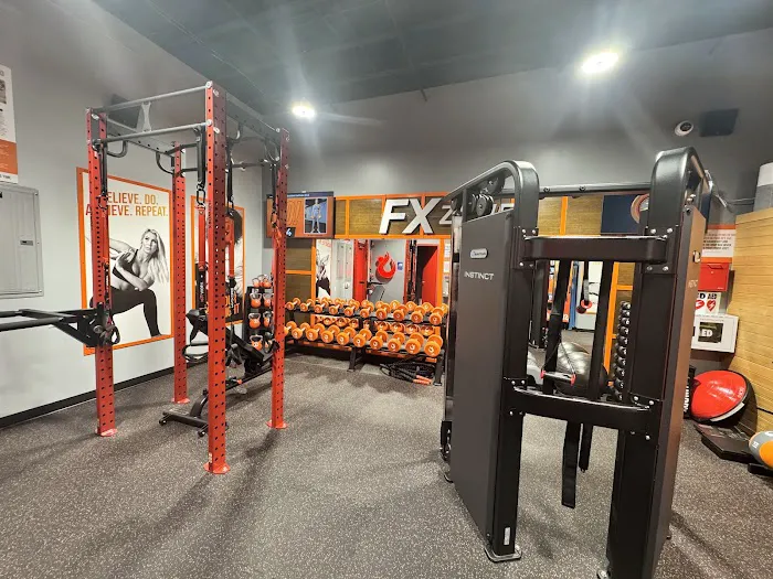 HOTWORX - Bonney Lake, WA Picture 3