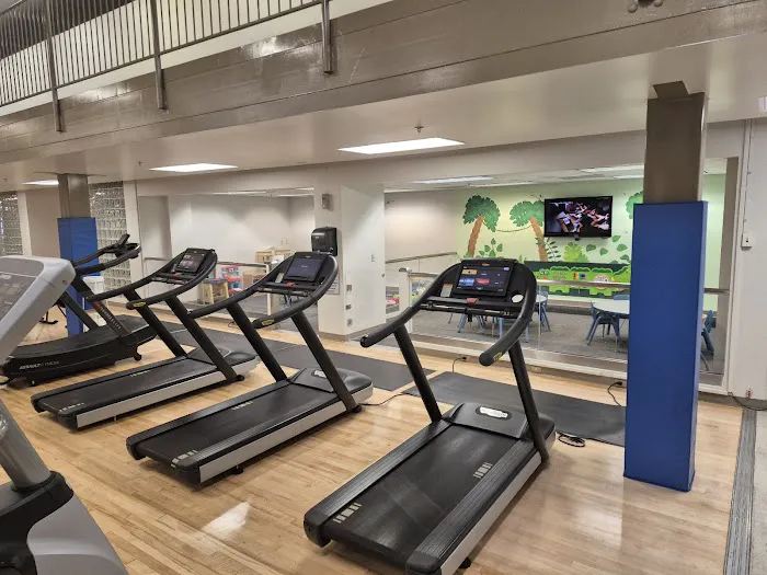 McChord Fitness Center Annex Picture 9