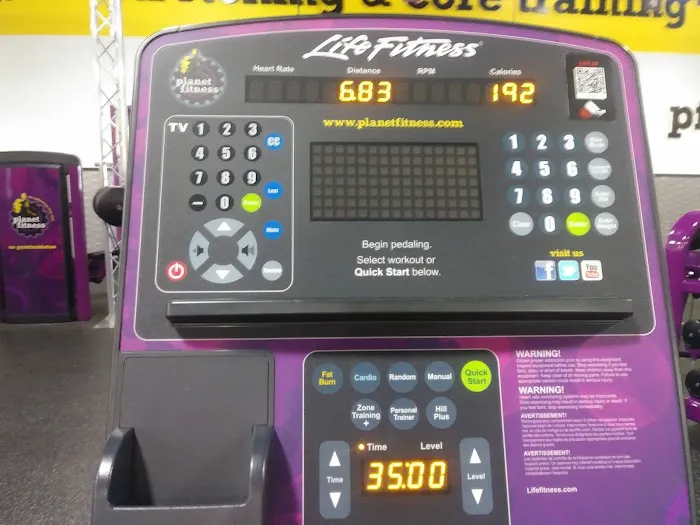 Planet Fitness Picture 6