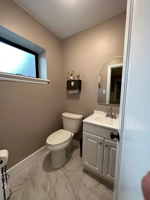 Union Yoga Co. Picture 3