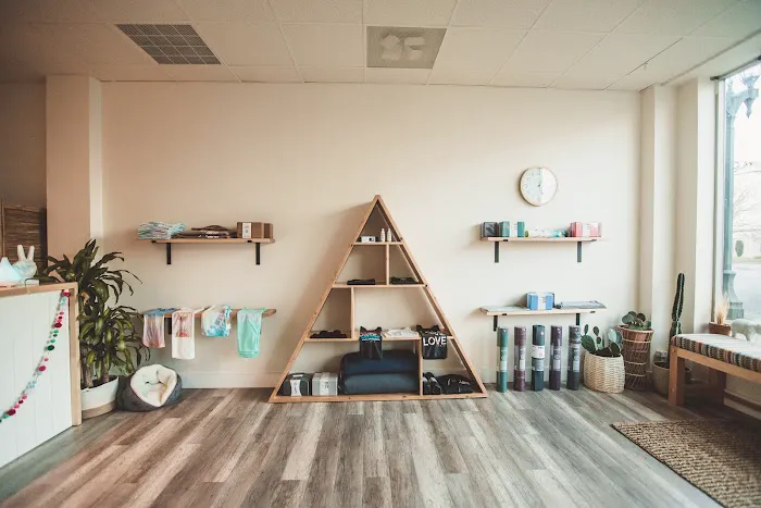 Union Yoga Co. Picture 10