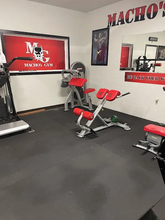 Macho's Gym Picture 1
