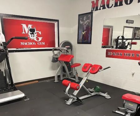 Macho's Gym