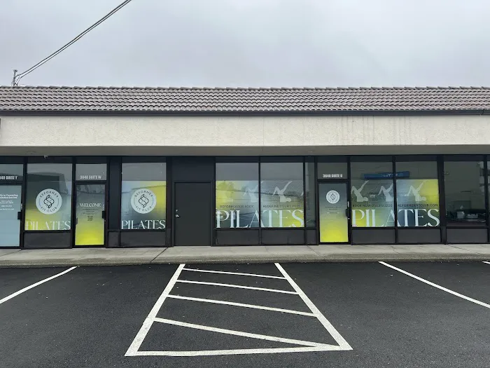 Reformer Fit Club Picture 9