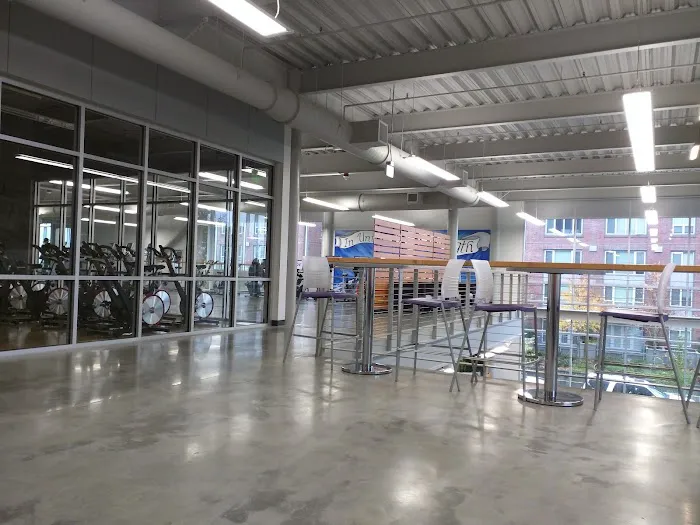 University YMCA Student Center Picture 3