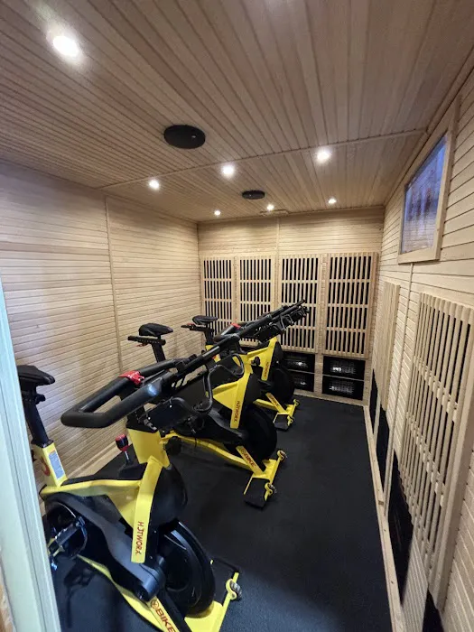 HOTWORX - University Place, WA Picture 5