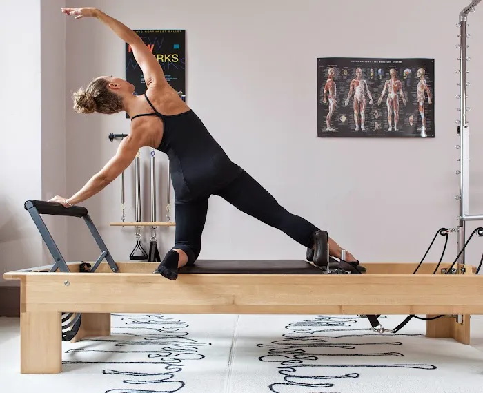 Olivia Williams Pilates Picture 4