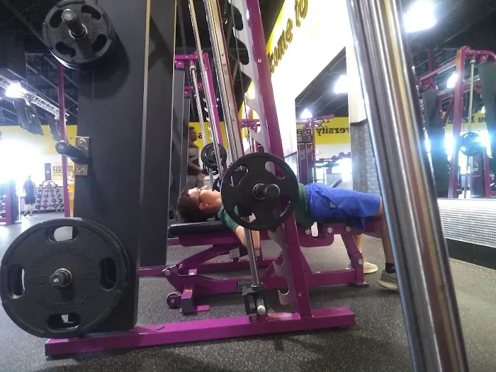 Planet Fitness Picture 2