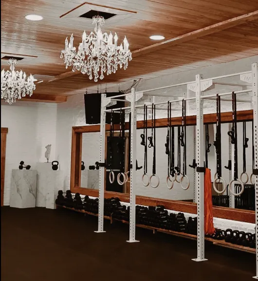 Vie Athletics Picture 8