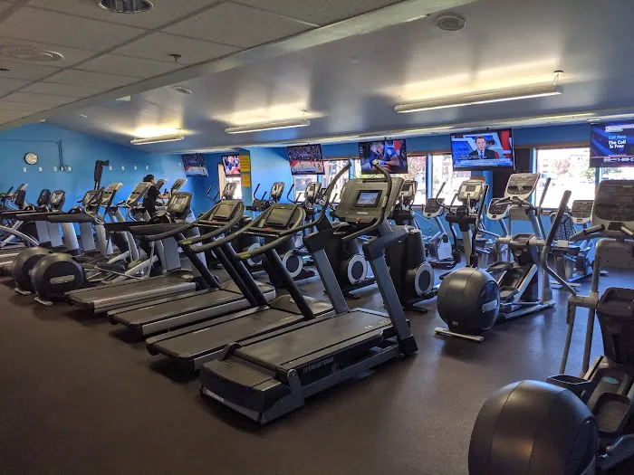 Wilson Sports & Fitness Center Picture 4