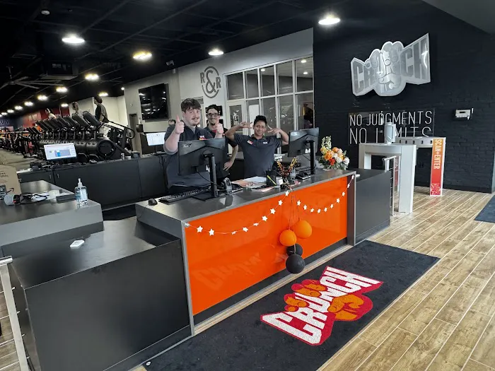 Crunch Fitness - Tacoma Picture 6