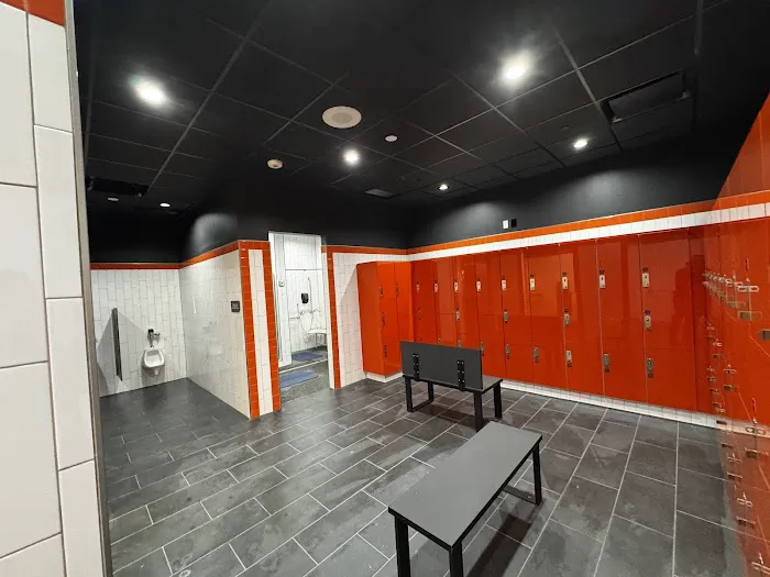 Crunch Fitness - Tacoma Picture 9