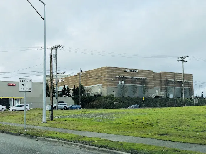 LA Fitness Picture 3