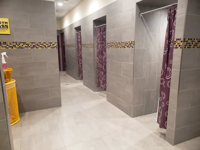 Planet Fitness Picture 6