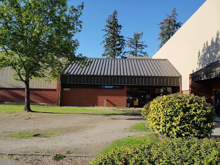 Soldiers Field House Picture 7