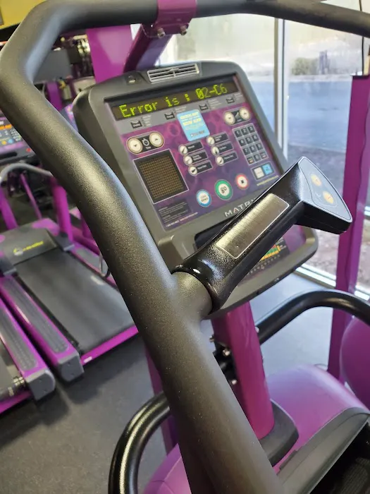 Planet Fitness Picture 5