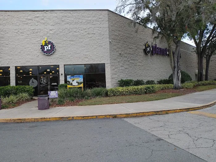 Planet Fitness Picture 10